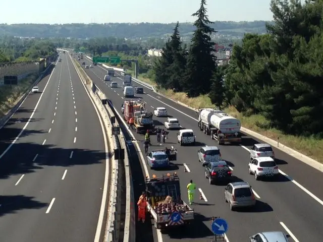 Viaggiare in autostrada, la guida ad un esodo intelligente