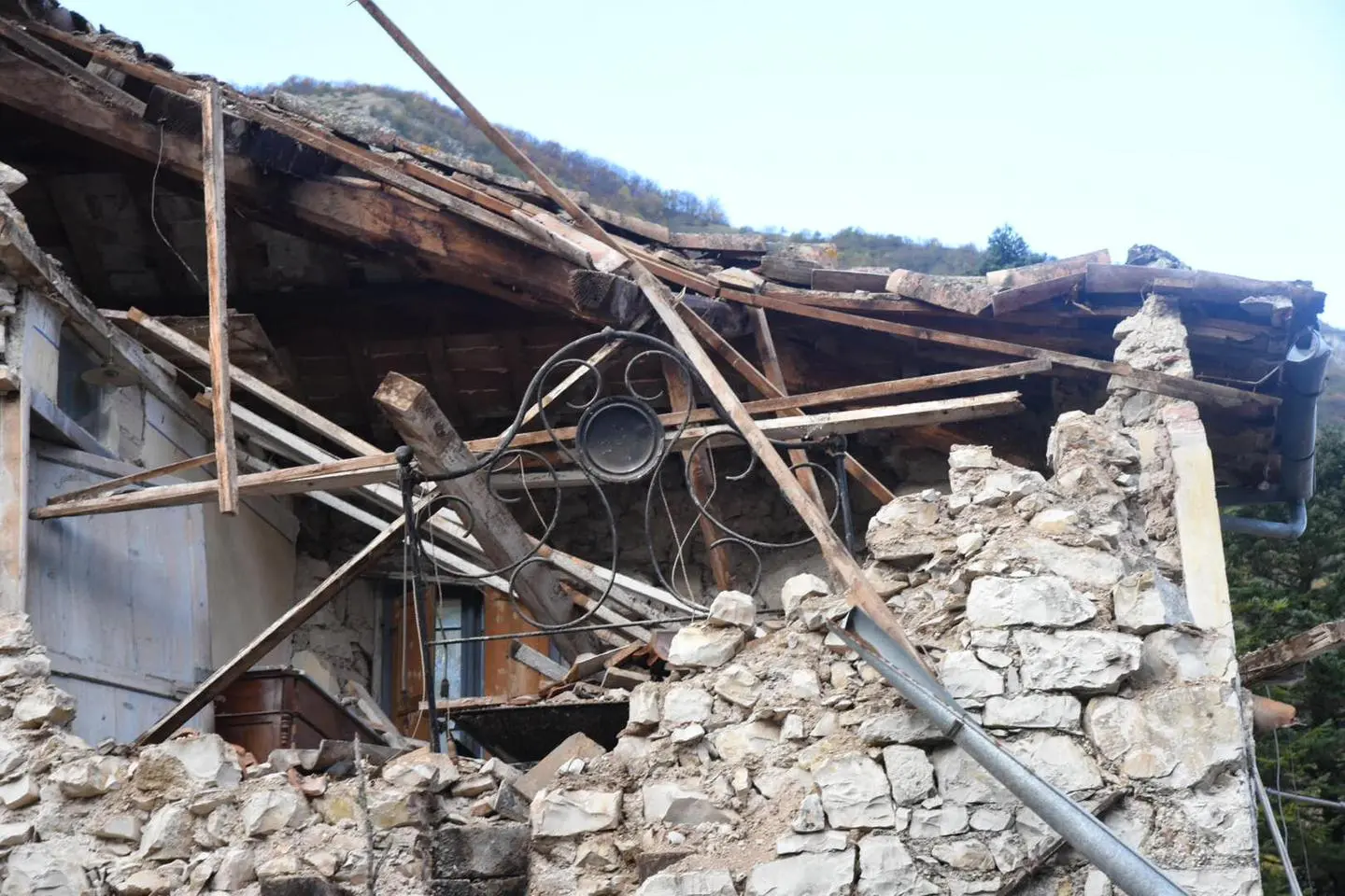 Terremoto, geologi dell'Insubria impegnati nei rilevamenti