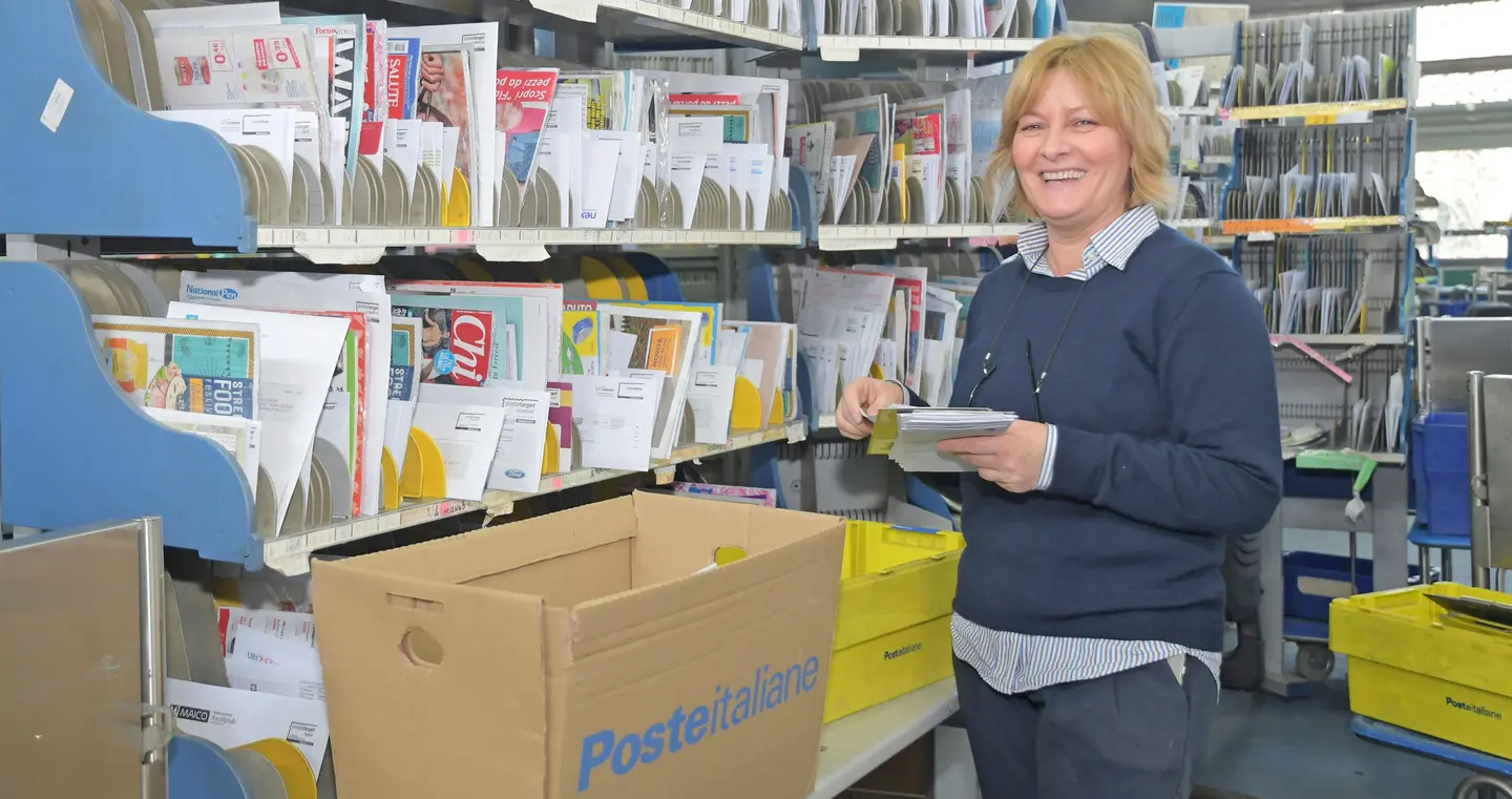 Pavia, Poste rivoluziona le consegne