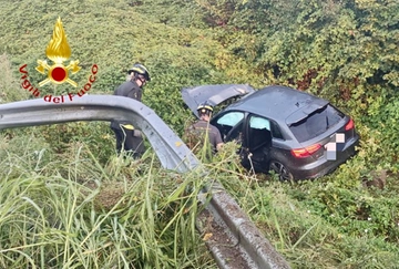 Como, due incidenti tra auto con sei feriti a Veniano e Villa Guardia