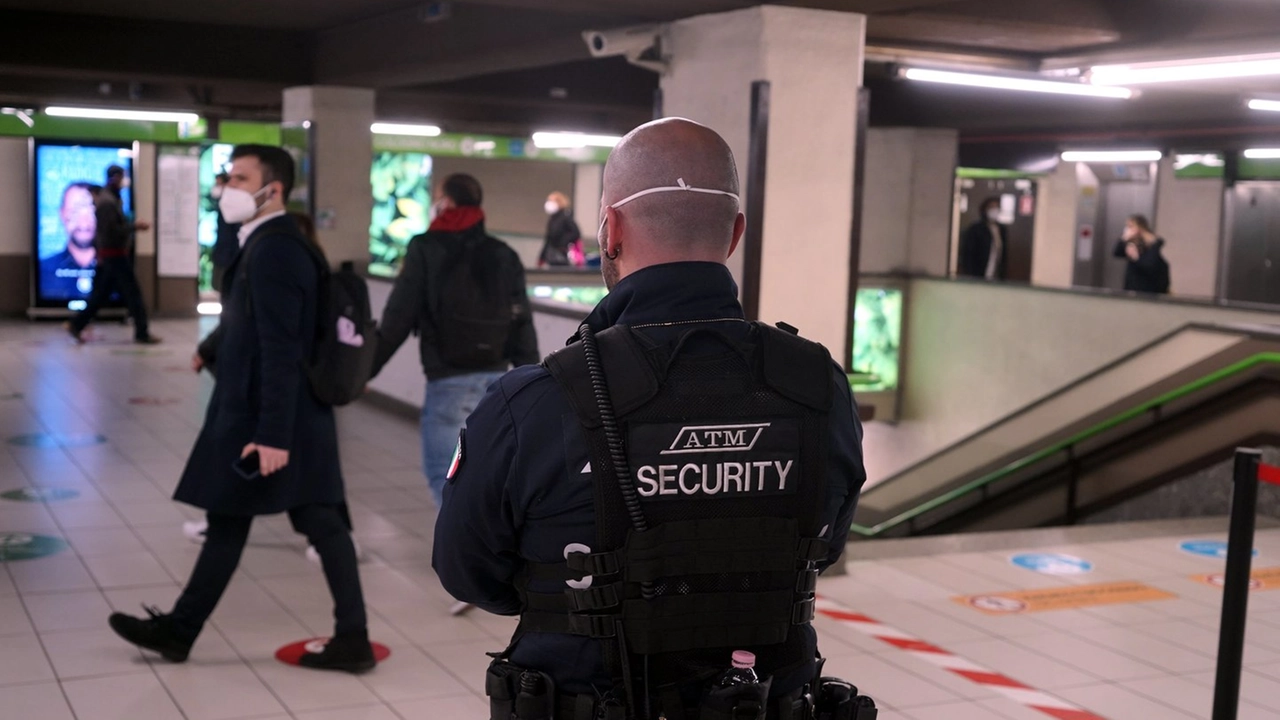 Agente di stazione (Archivio)