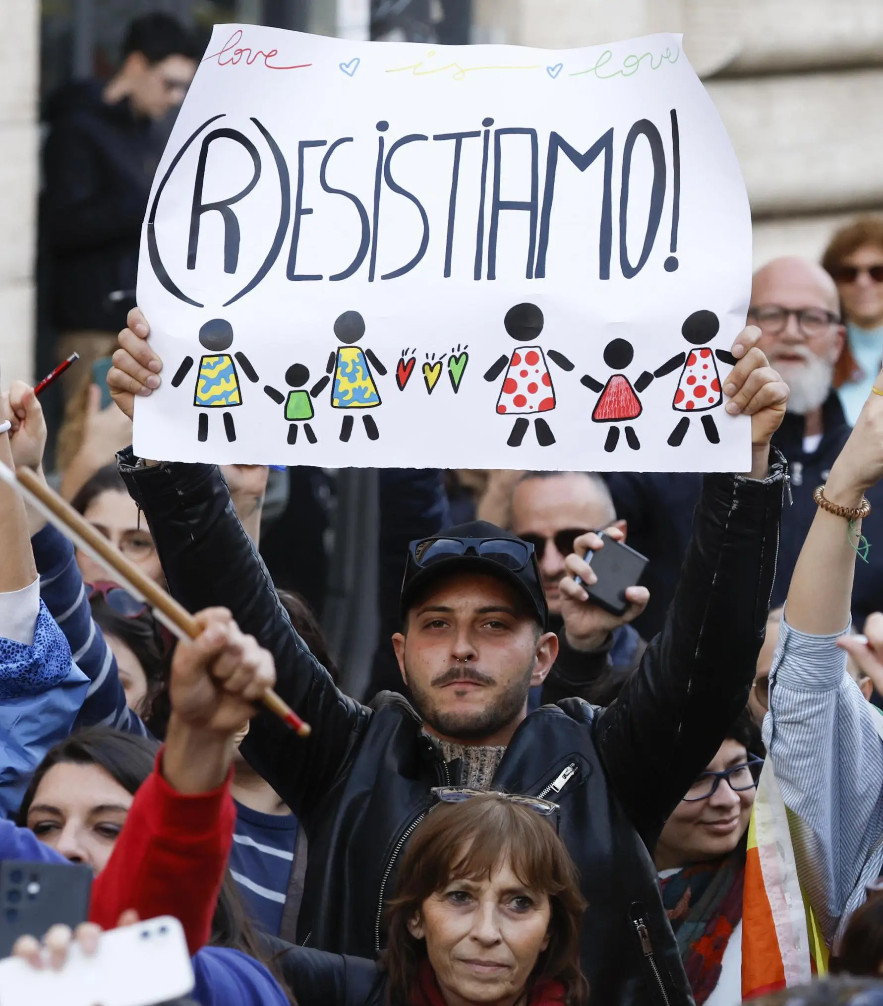 Famiglie arcobaleno, Sala a Bruxelles Il muro di Roccella: "Nessun dialogo"