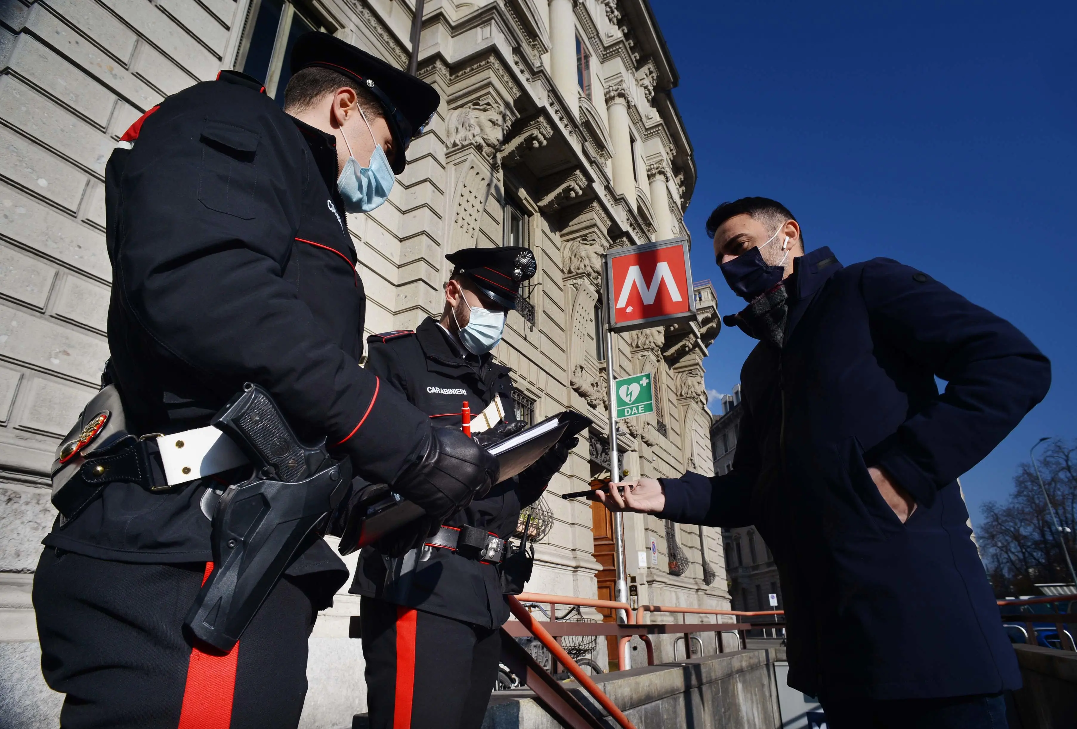 Milano, via al tavolo sul trasporto pubblico: più agenti e controlli su bus e tram