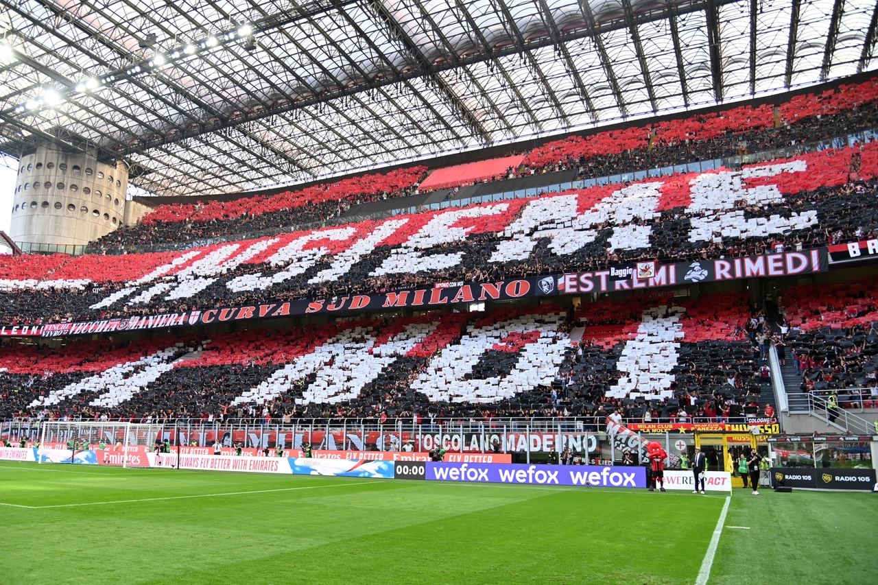 Coreografia San Siro per Milan-Atalanta