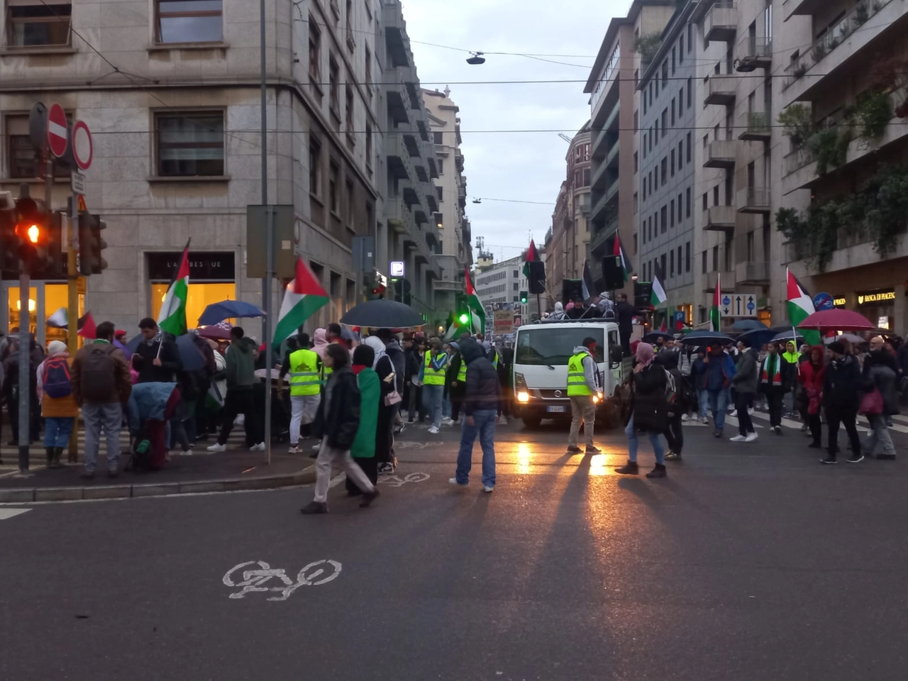 Il corteo pro Palestina