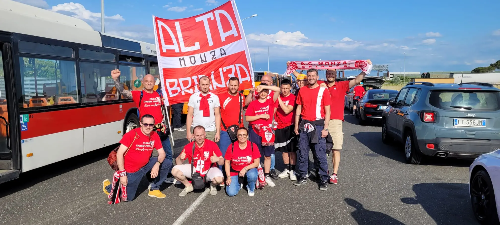 Monza, il grande esodo: un migliaio a Pisa per spingere la squadra in serie A