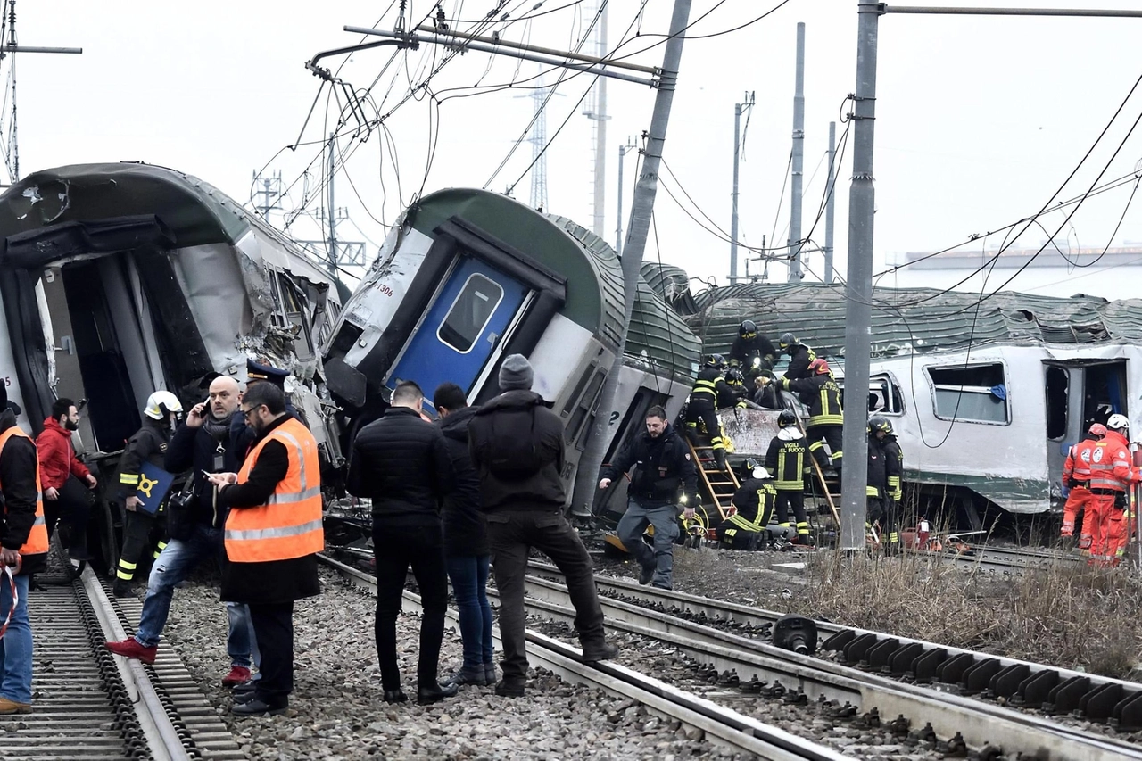 Treno deragliato tra Segrate e Pioltello