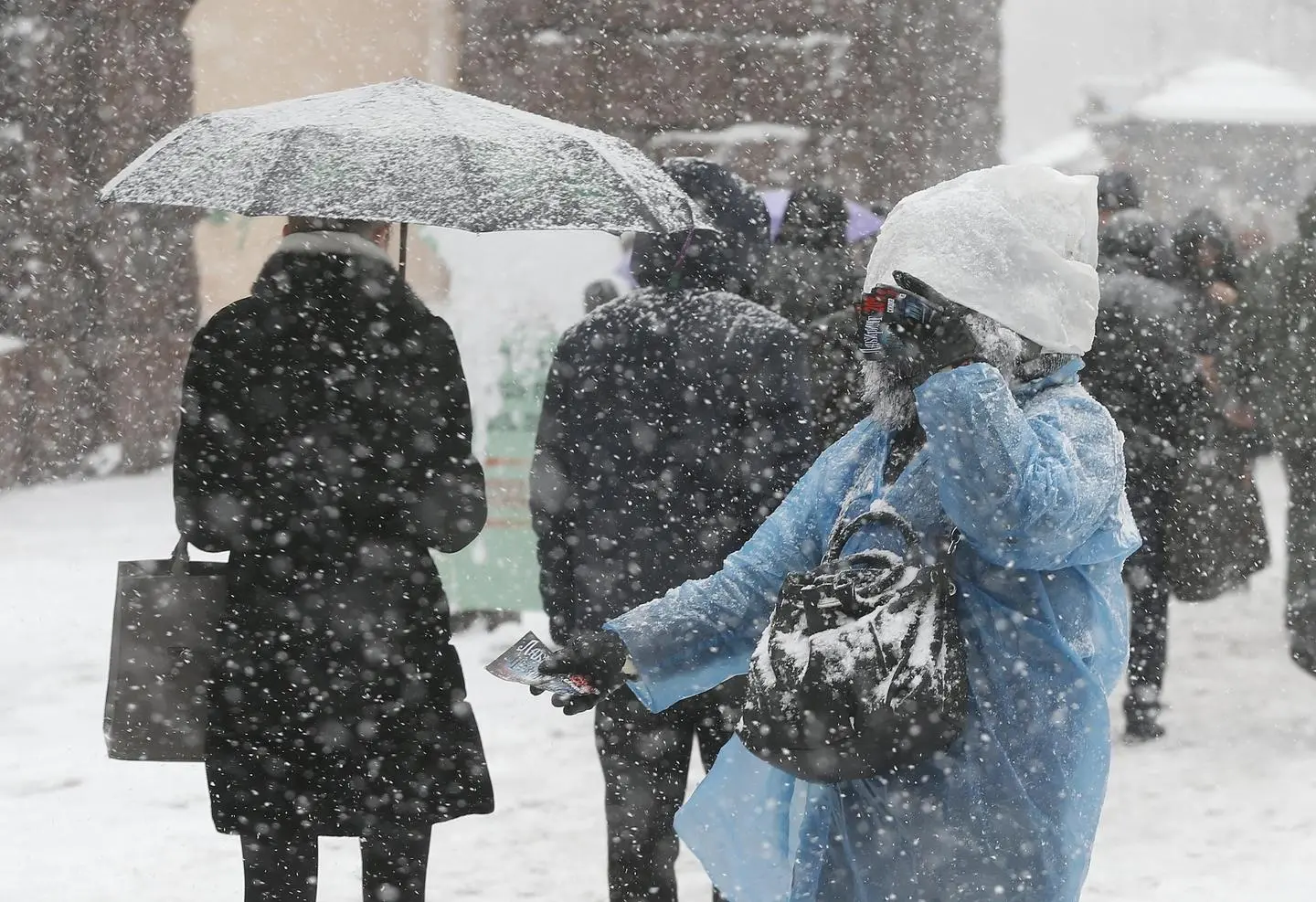 Previsioni meteo, il gelo non molla la presa. Neve e ghiaccio in arrivo ovunque