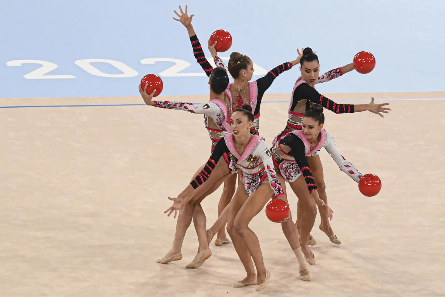 Desio, ecco dove è nato il bronzo della ginnastica ritmica: il covo delle Farfalle