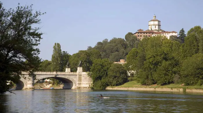 La Musica del Fiume: panorama, musica e divertimento navigando sul Po