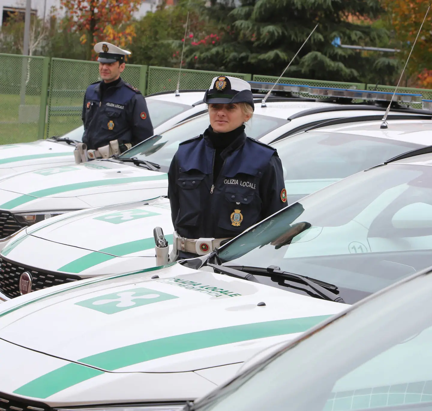 Manganelli e spray per i vigili