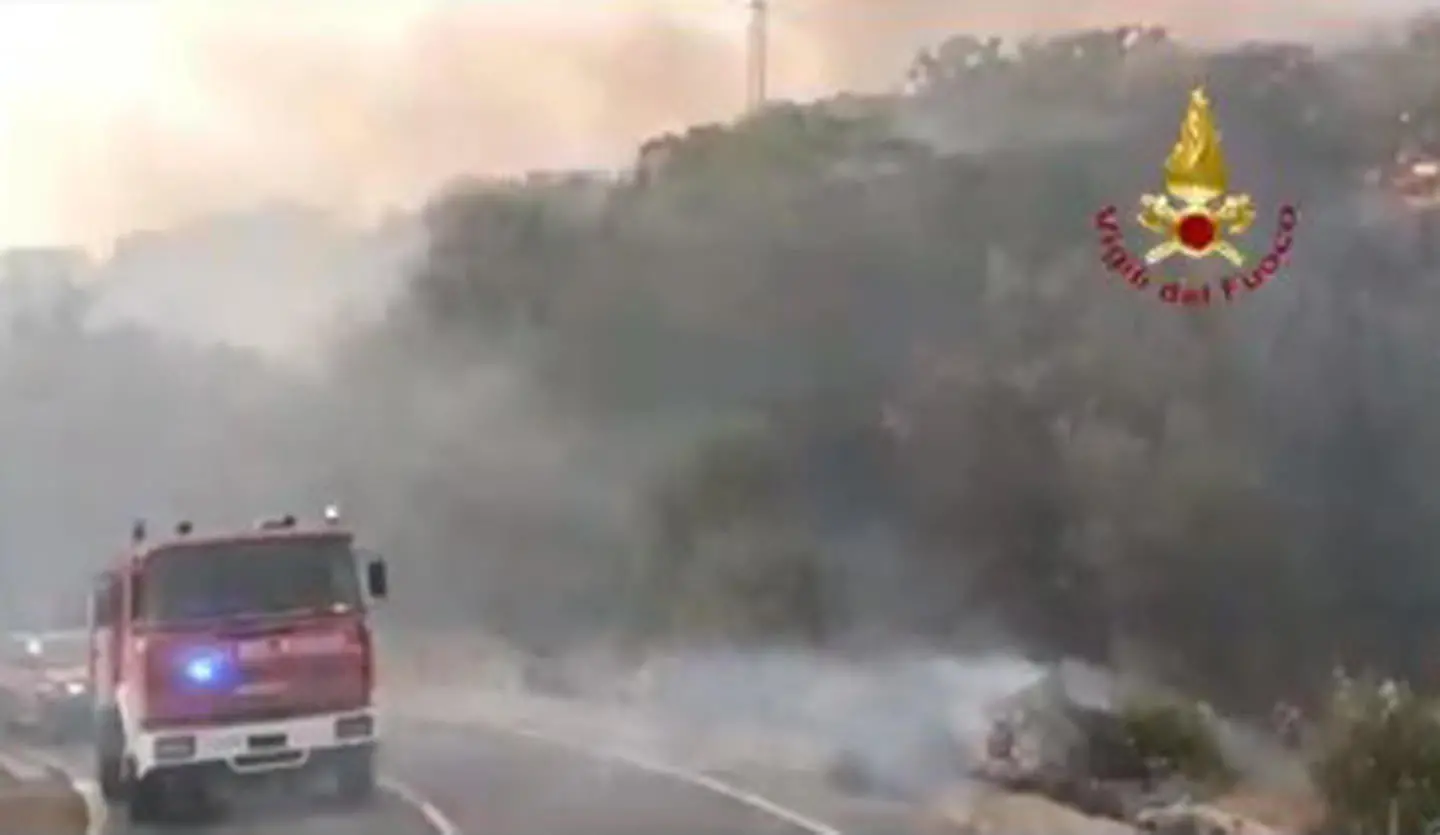 La Sardegna brucia ancora: ventimila ettari già divorati dalle fiamme