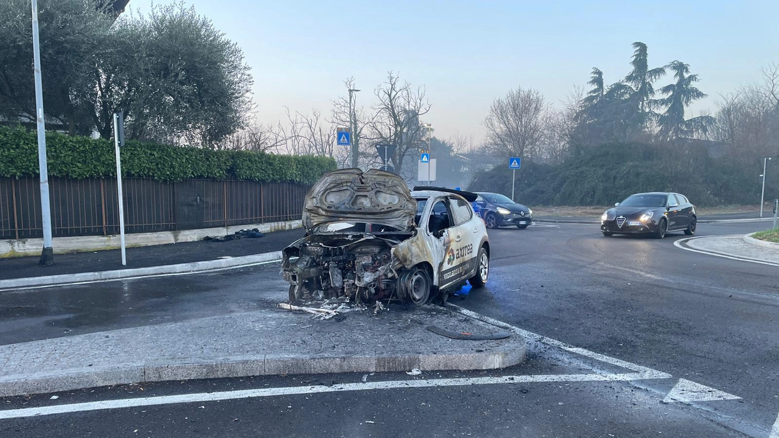 Raffica di incidenti, grave pedone di 79 anni