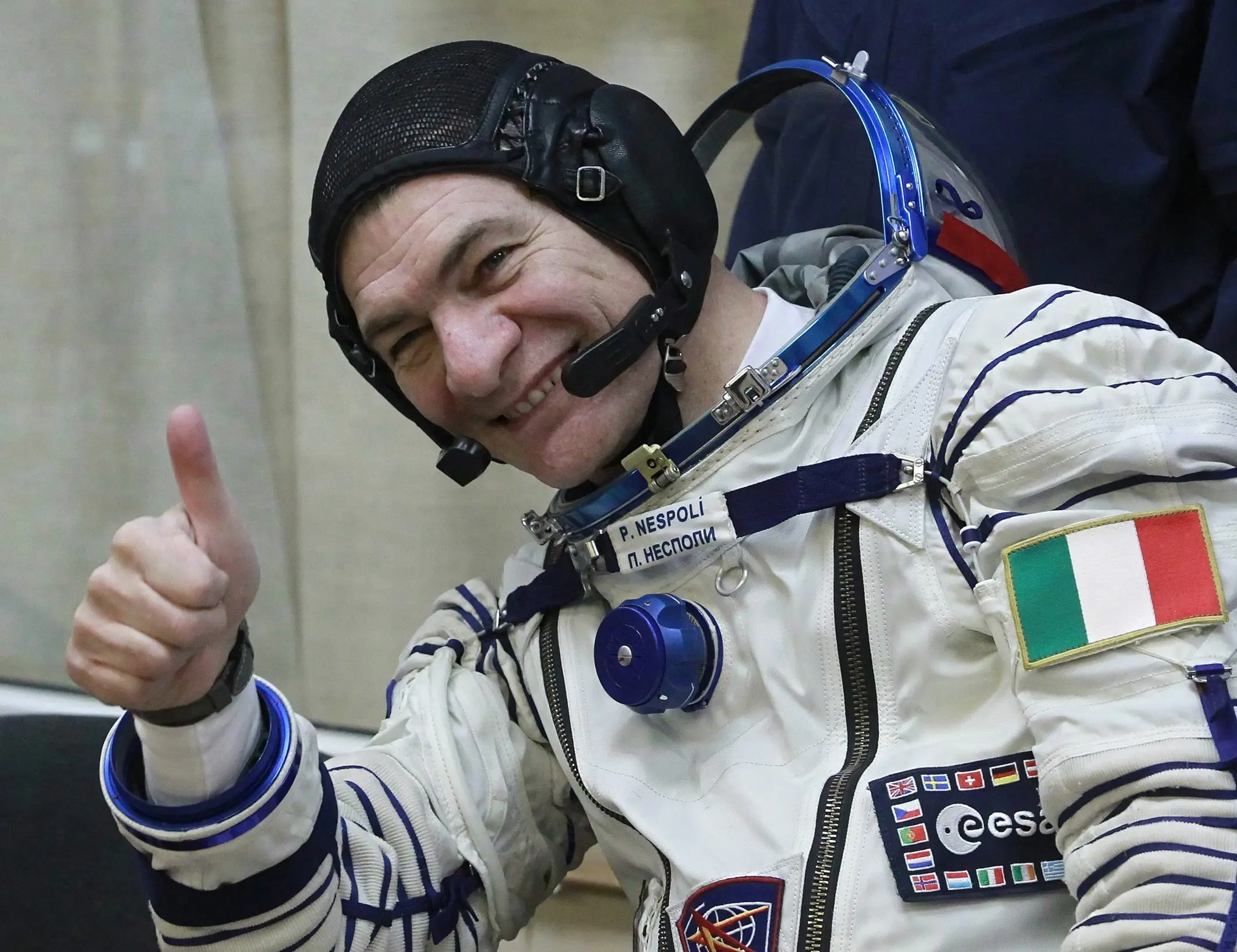 Un ricamo di filo d'oro a Paolo Nespoli: premio per la comunicazione scientifica