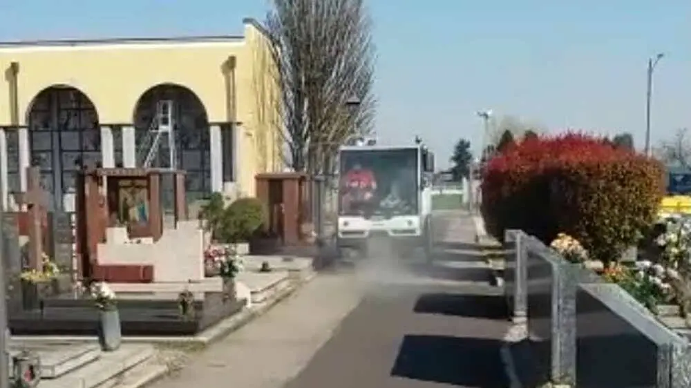 Legnano e Canegrate, è allarme furti nei cimiteri