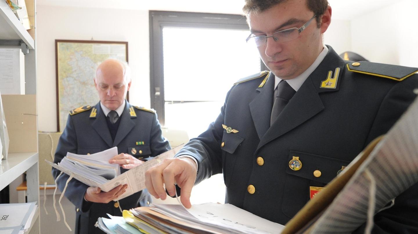 Furbetti Del Reddito Di Cittadinanza In Mesi Truffe Per Milioni