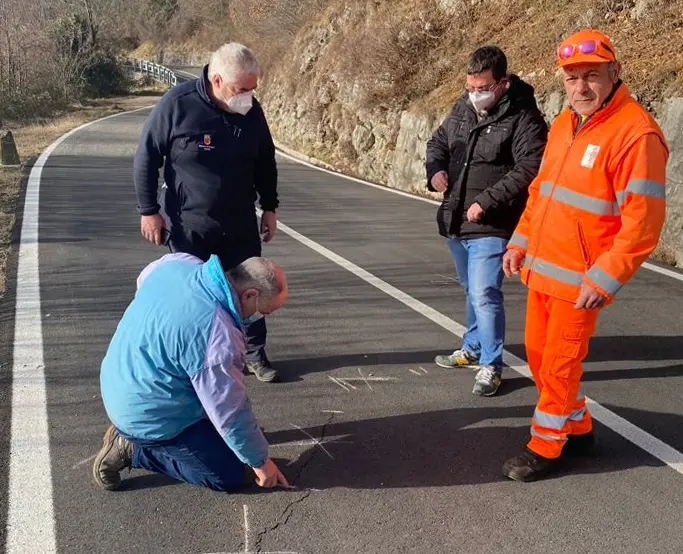 Movimento franoso a Tavernola: il fronte non dà peggioramenti