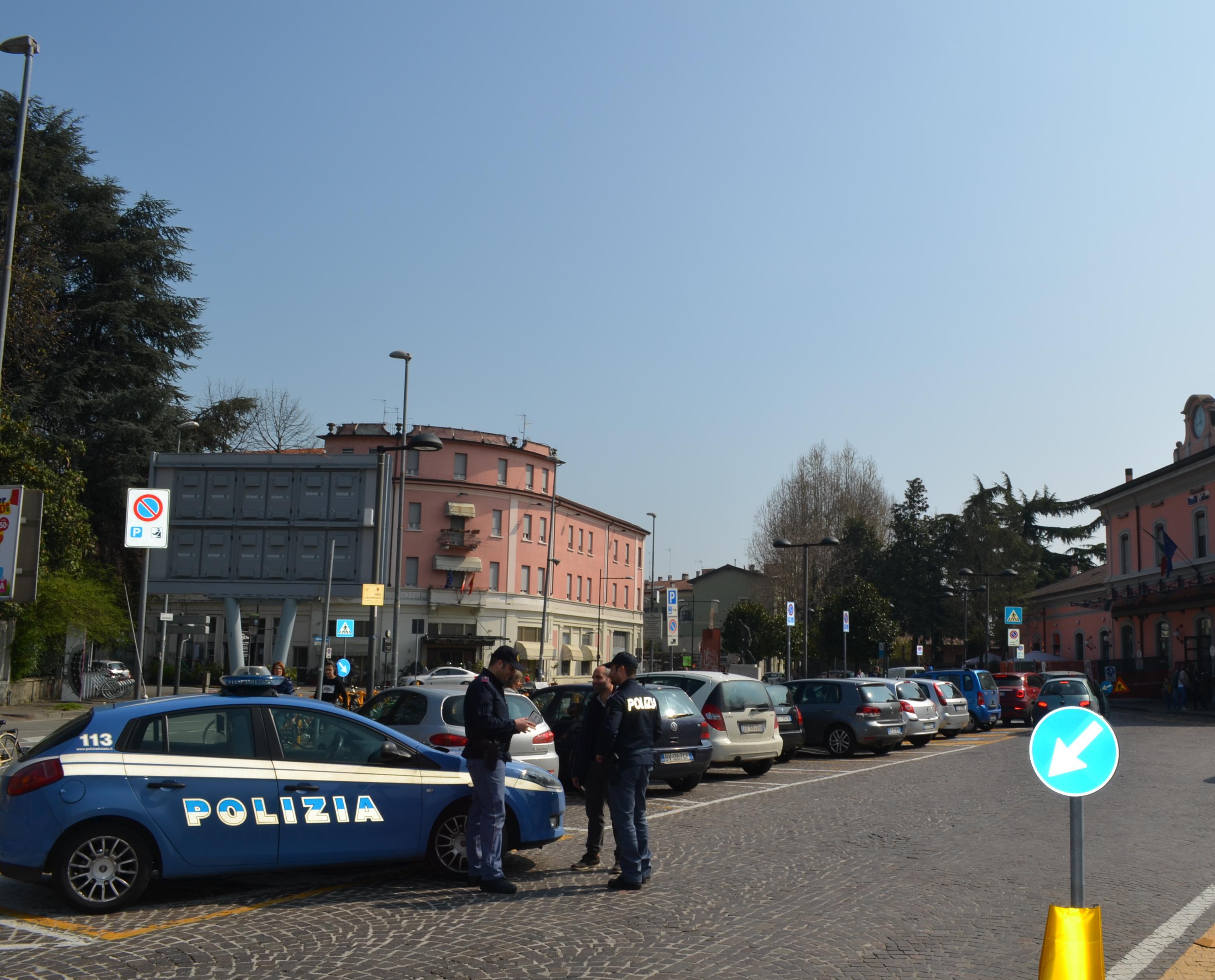 Spaccio Di Droga Vicino Alle Scuole Nei Guai Un Minorenne