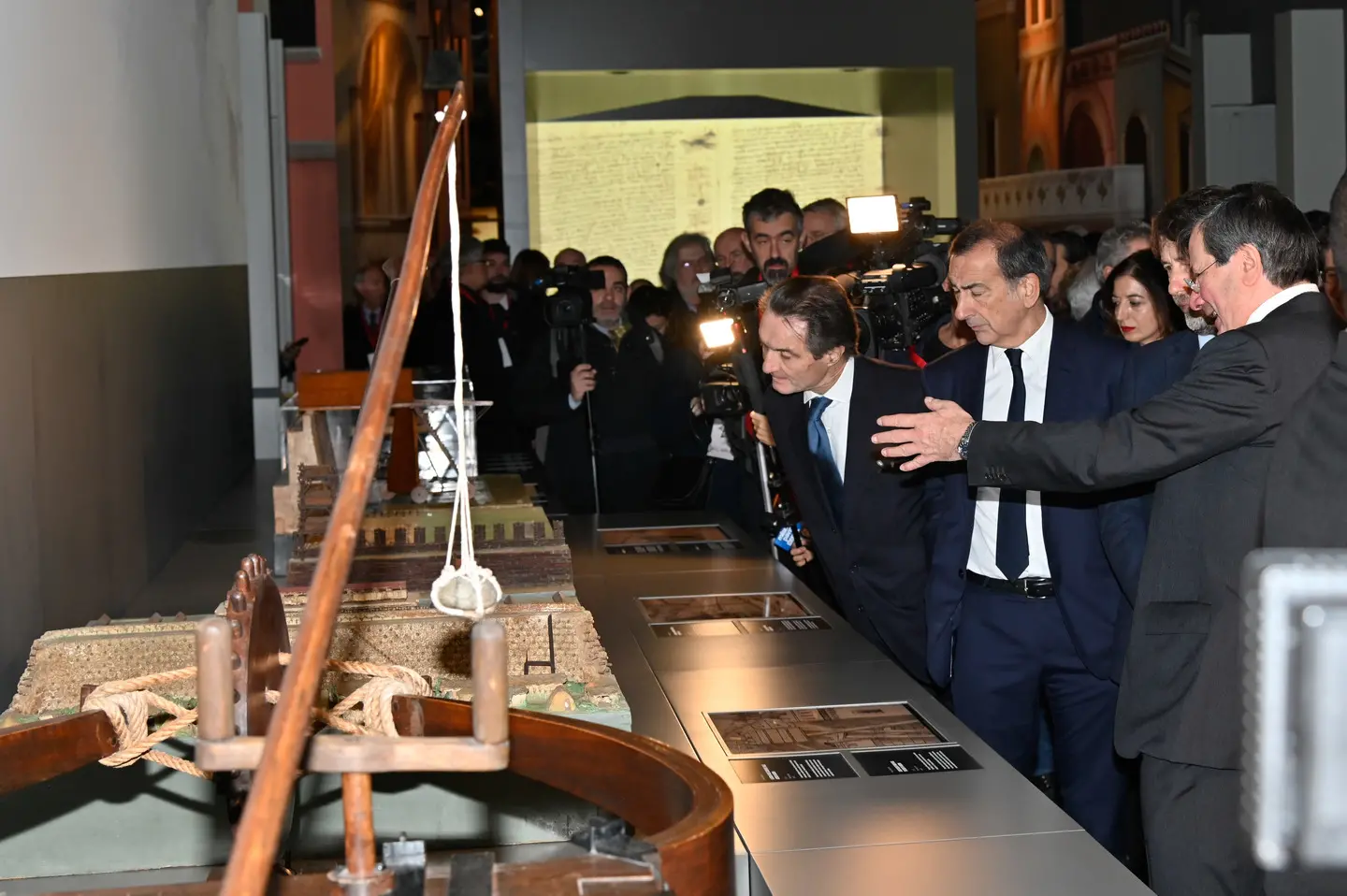 Milano, al Museo della scienza inaugurate le nuove gallerie dedicate a Leonardo /FOTO