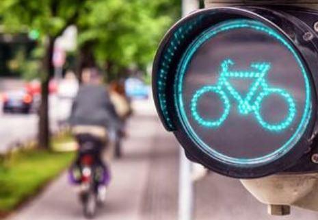 Milano Una Nuova Pista Ciclabile In Via Marghera Ed Gi Polemica