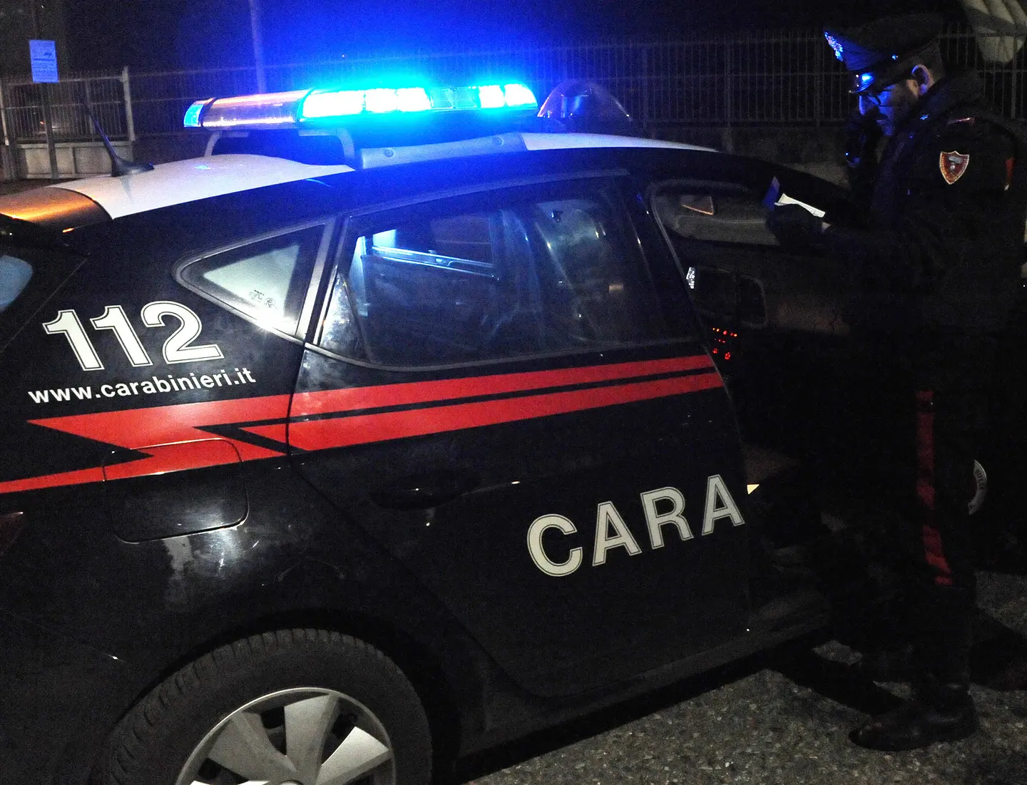 Abbiategrasso: coca, hascisc e marijuana in casa. Pluripregiudicato nei guai