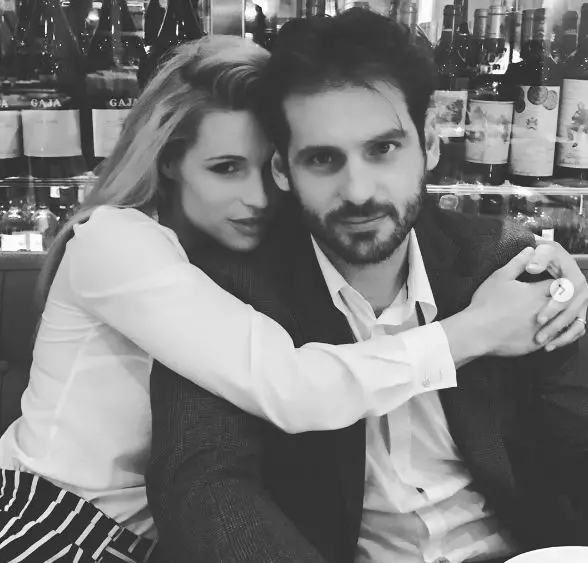 Michelle Hunziker, compleanno pieno d'amore per Tomaso Trussardi/ FOTO