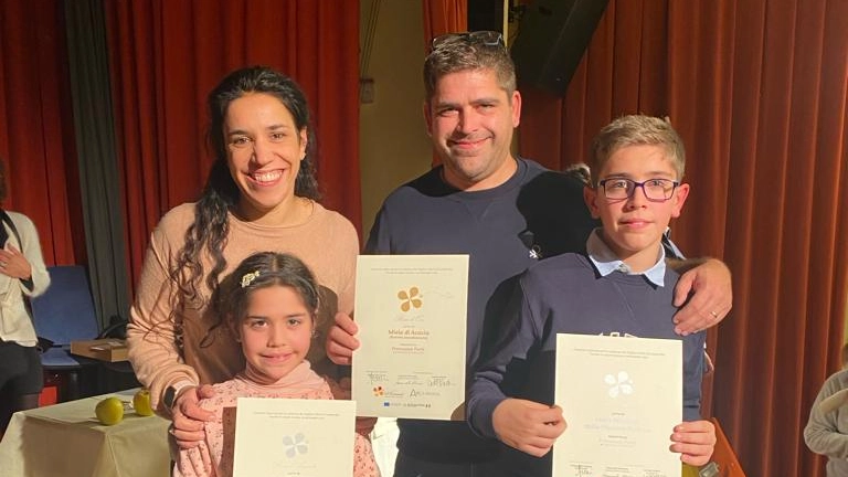 La premiazione della famiglia Forti a Crespi d'Adda