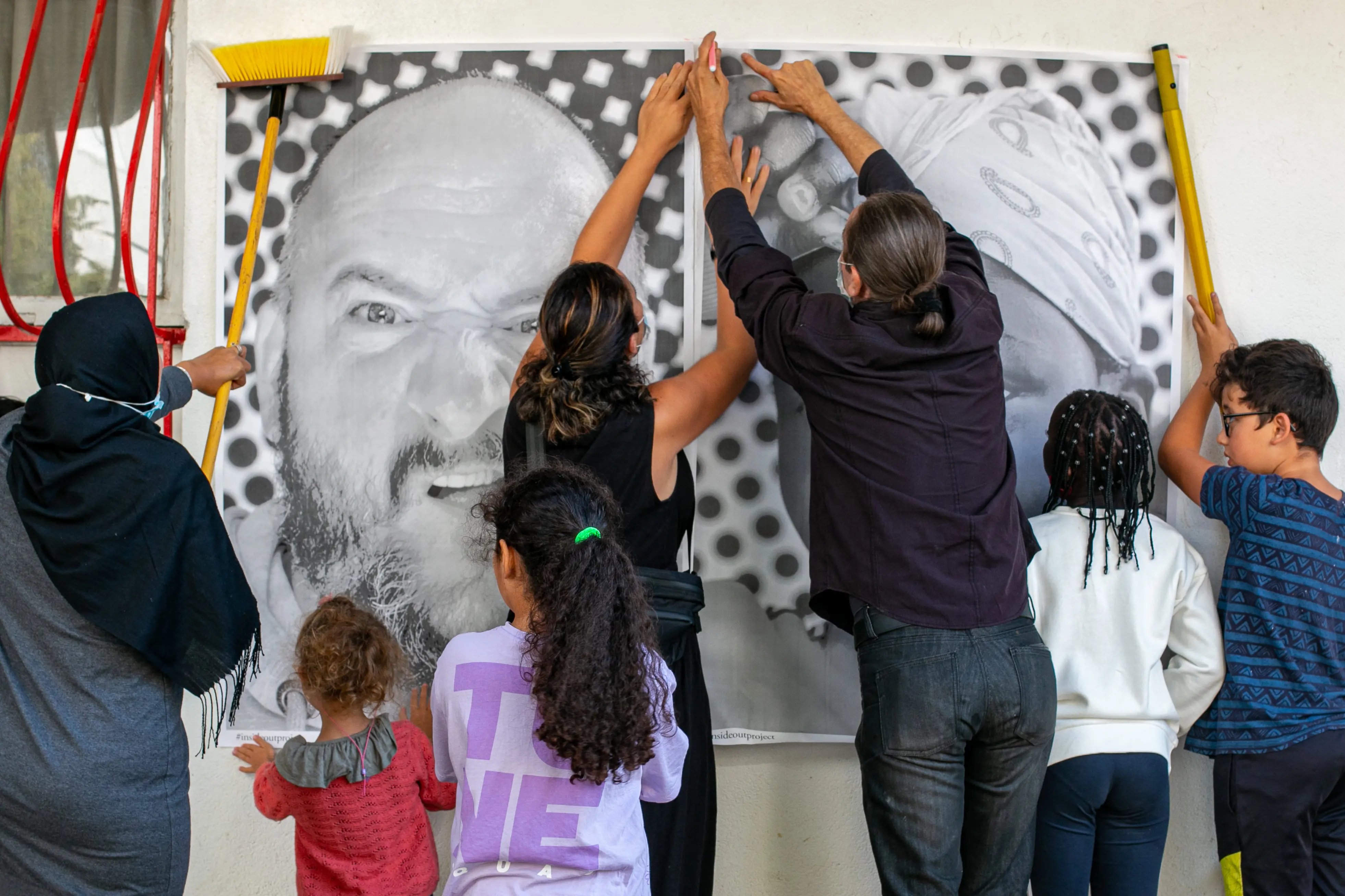 'Ora tocca a voi'. In piazza Duomo arriva l'installazione Inside Out