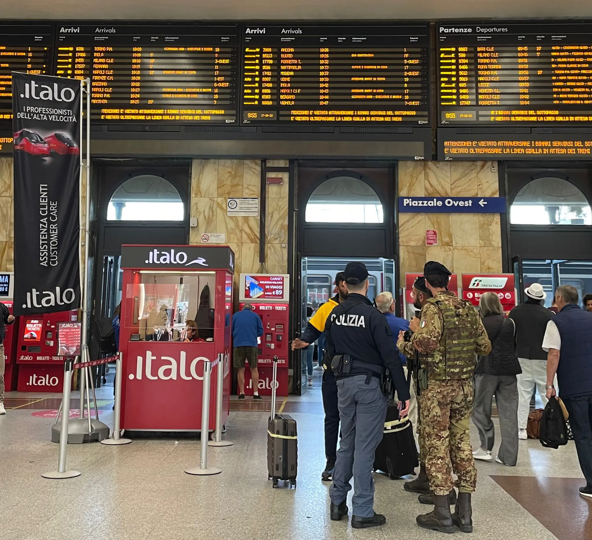 Milano Centrale, furti e spaccio di droga: 3 in manette