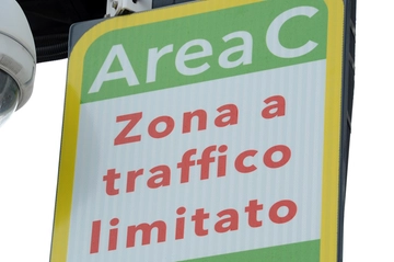 Milano, cambiano le regole per entrare in Area B e Area C: ecco tutte le novità