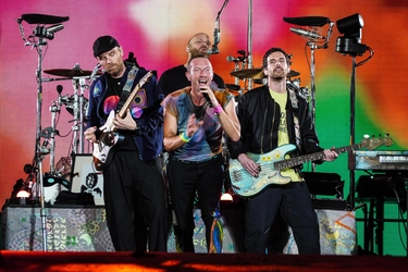 Coldplay a Milano: come arrivare al concerto, metro, orari, biglietti e scaletta