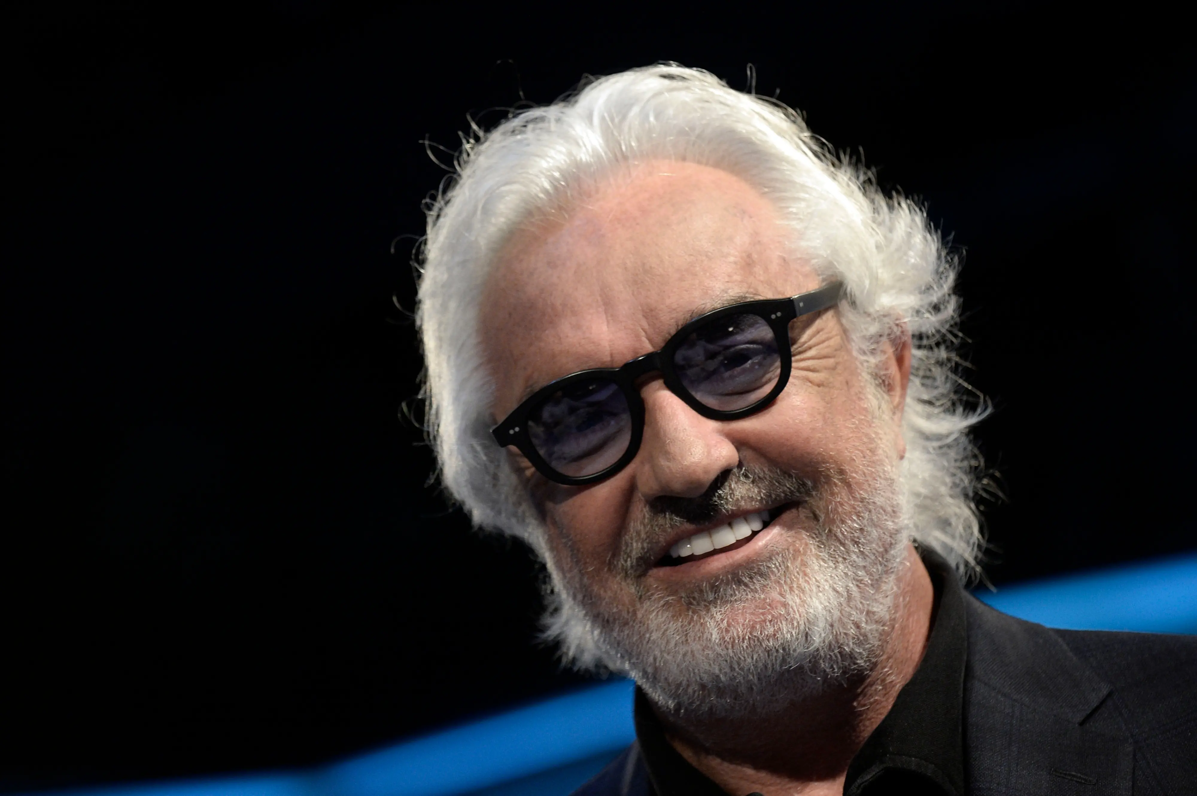 Flavio Briatore guarito dal coronavirus: nella notte lascia Milano e torna a Montecarlo