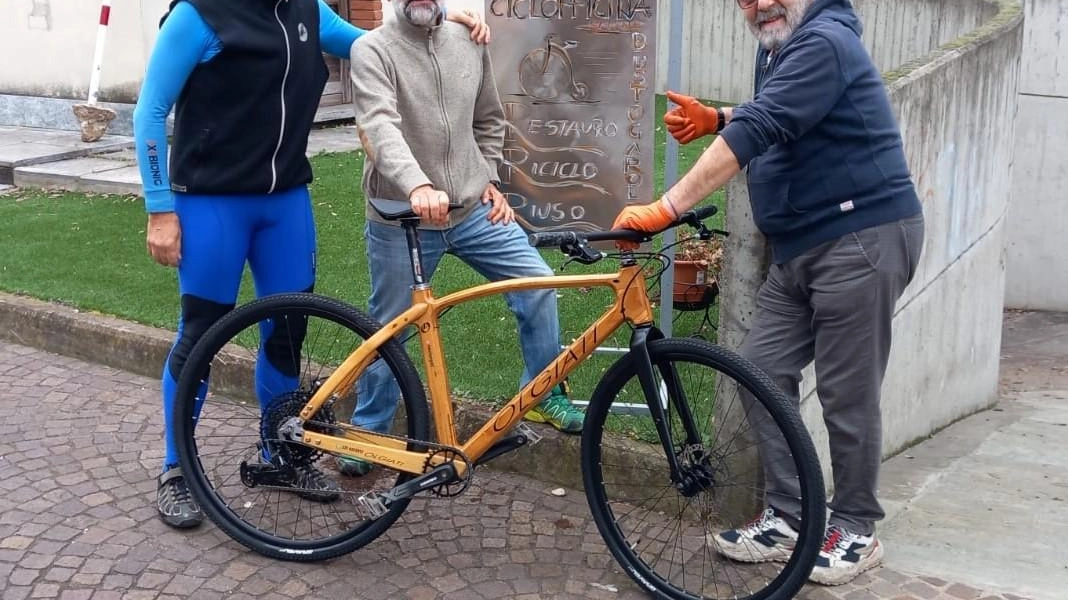 In bici in giro per il mondo: "Fra Argentina e Cile le nostre radici italiane"