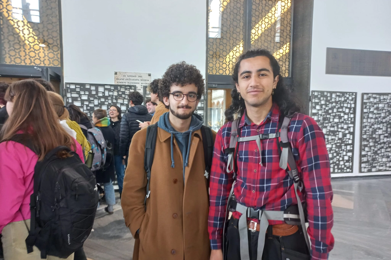 Luca e Michele, i due studenti di Agraria presenti all'incontro con Francesco Guccini alla Statale di Milano