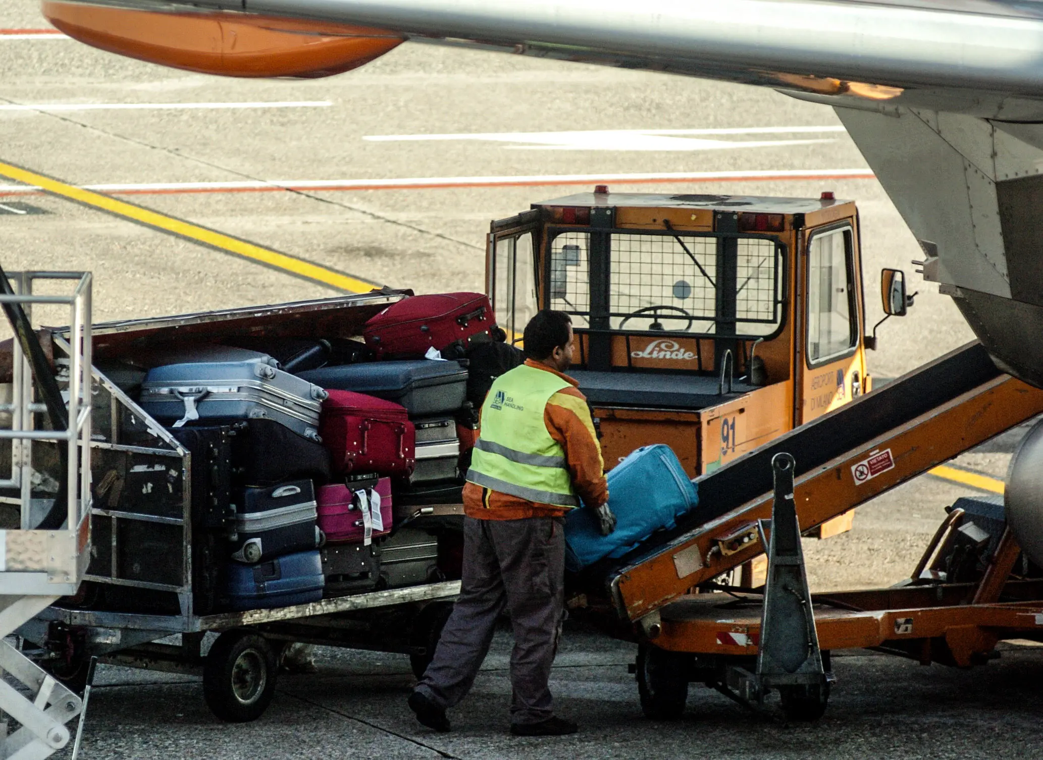 L'aeroporto di Malpensa cerca personale: 5.000 posti a disposizione, ecco  le figure richieste