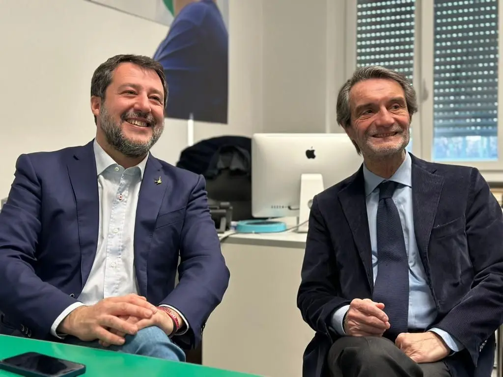 Matteo Salvini e Attilio Fontana, video nella sede della Lega: "Grazie agli elettori"