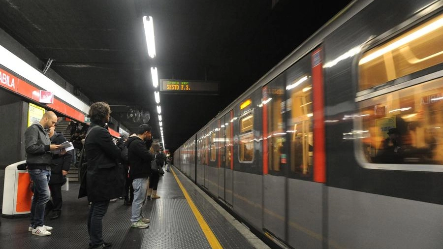 Metropolitana linea rossa