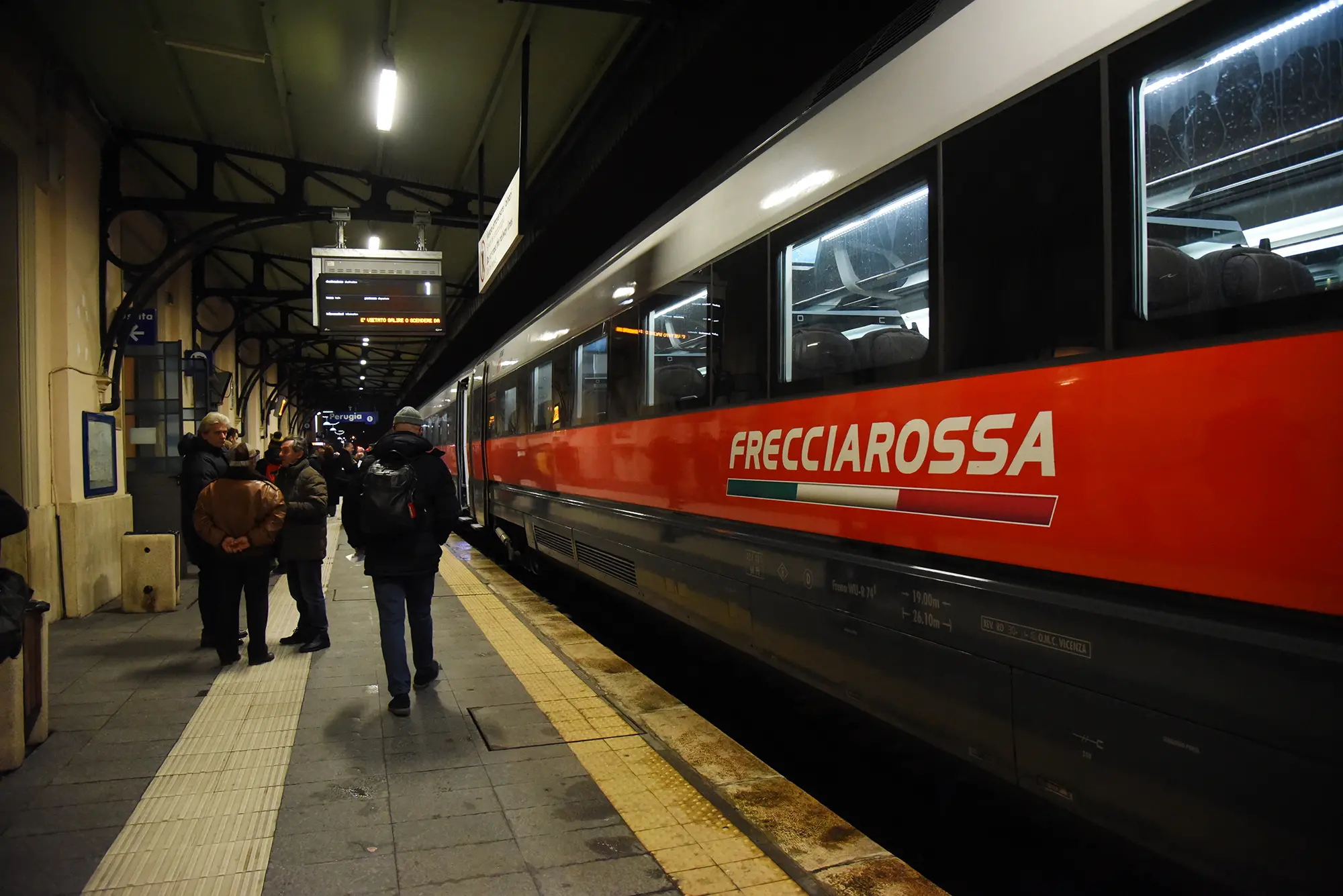 Sconti sui biglietti dei treni per chi va a votare il 12 e 13 febbraio 2023 alle Regionali