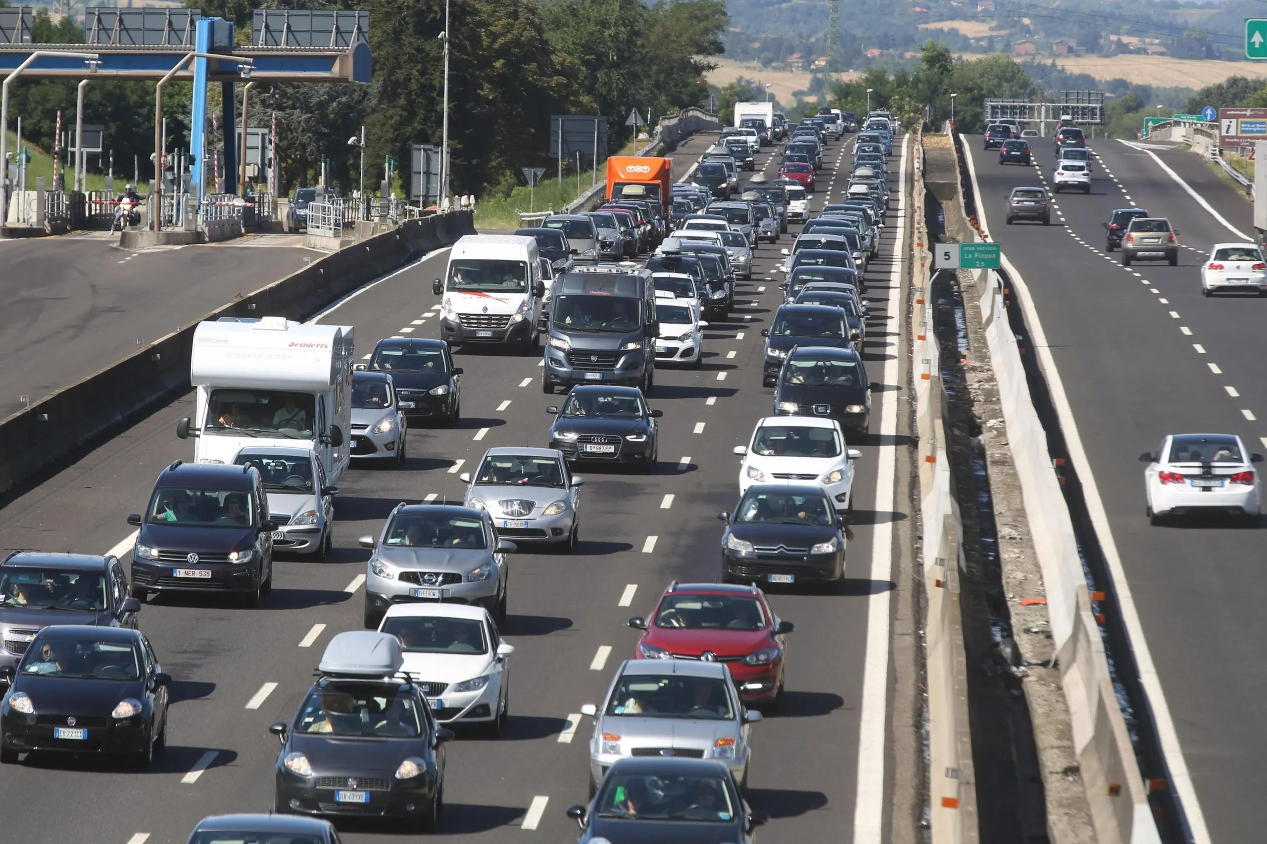 Autostrade, traffico in aumento per Pasqua: stop ai cantieri