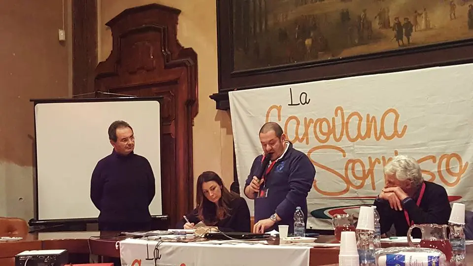 Premio Rosa Camuna, sfilata di lecchesi e comaschi