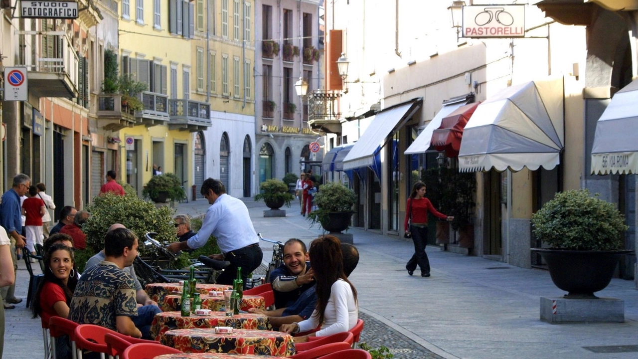 La città riparte dopo la pandemia. Torneranno la Ciclolonga delle Rose e la Notte bianca