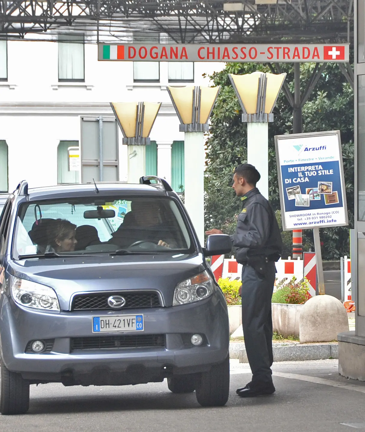 Frontalieri, la beffa dell’indennità da rendere