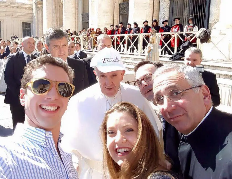 Papa Francesco nel selfie del liceo Zaccaria