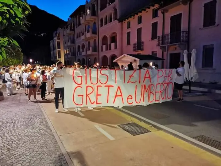 "Una fiaccolata per chiedere giustizia"