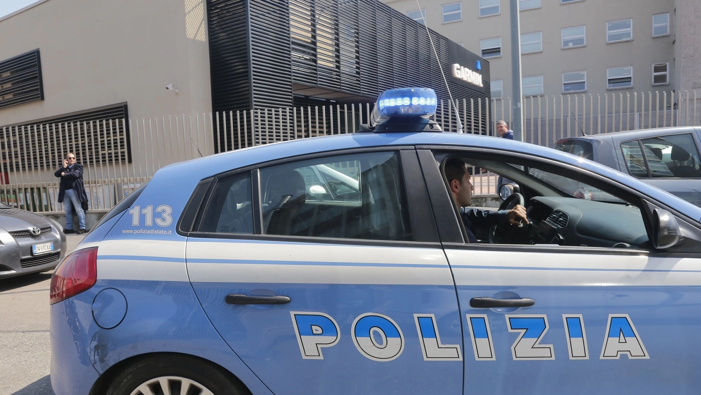 Adesivo Polizia di Stato – Al Cappello Alpino