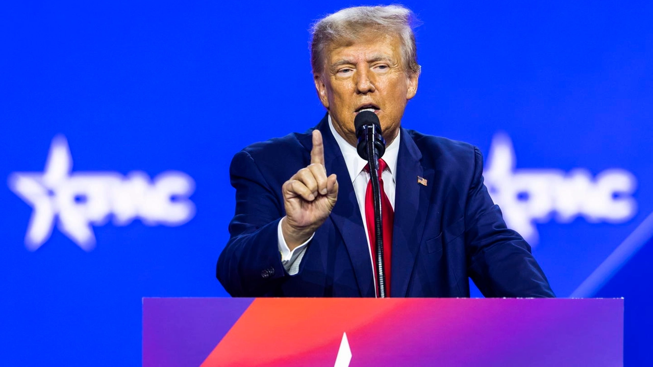 Usa 2024: Trump al 62% nel sondaggio dei conservatori. "Cacceremo Biden dalla Casa Bianca"