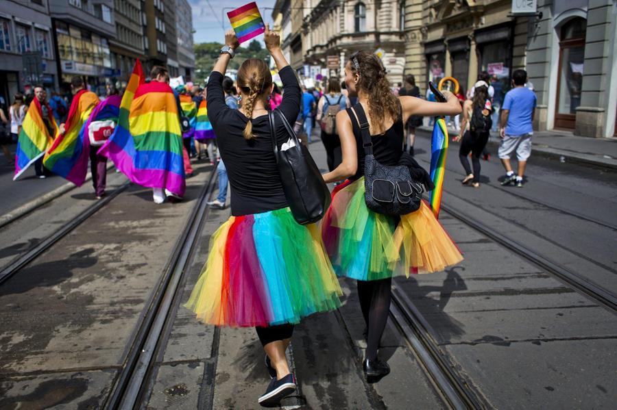 Turismo Lgbt Milano Si Candida Per Ospitare La Convention Del