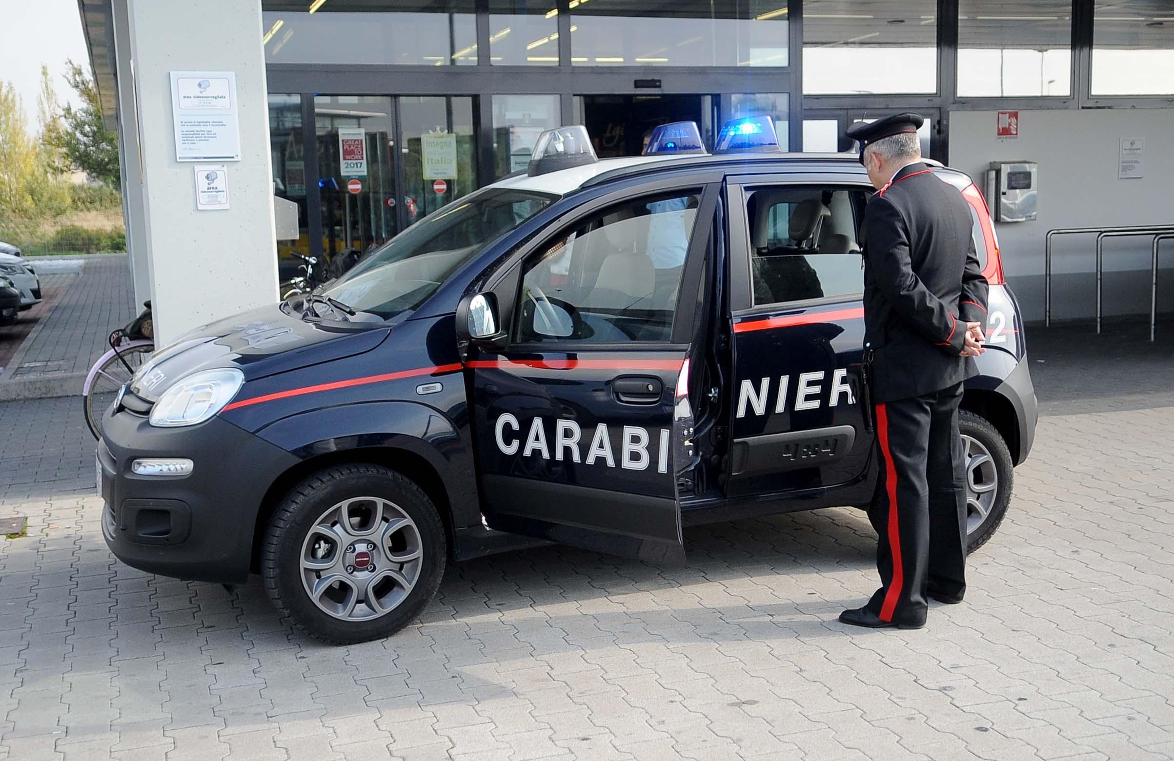 Lecco Controlli Dei Carabinieri Tre Denunce E Un Arresto