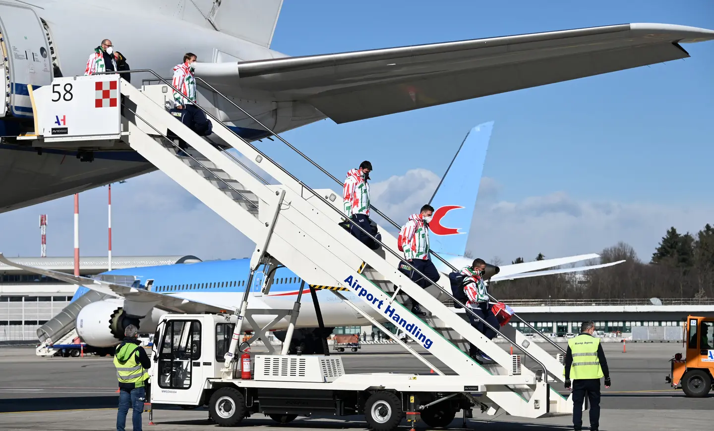 Aeroporti, crisi senza paracadute. Dopo il Covid ora c’è la guerra