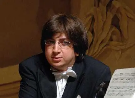 Un concerto del pianista Bahrami